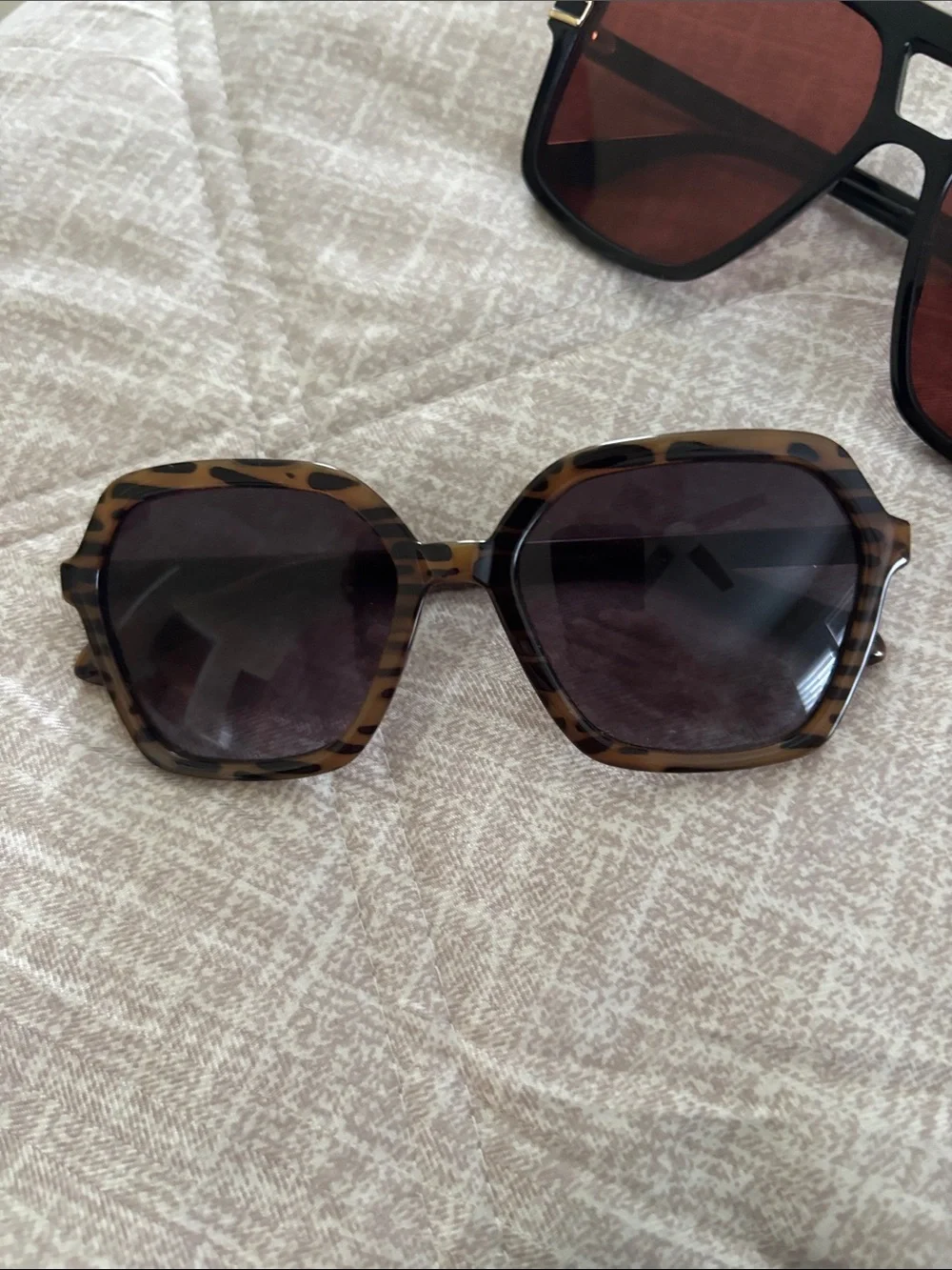Ten pair unisex known designer sunglasses no cases